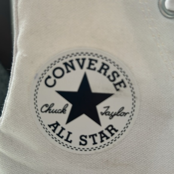 White Converse Chuck Taylor 2.0 Lugged High Top Platform Size 8 Women - Picture 12 of 15